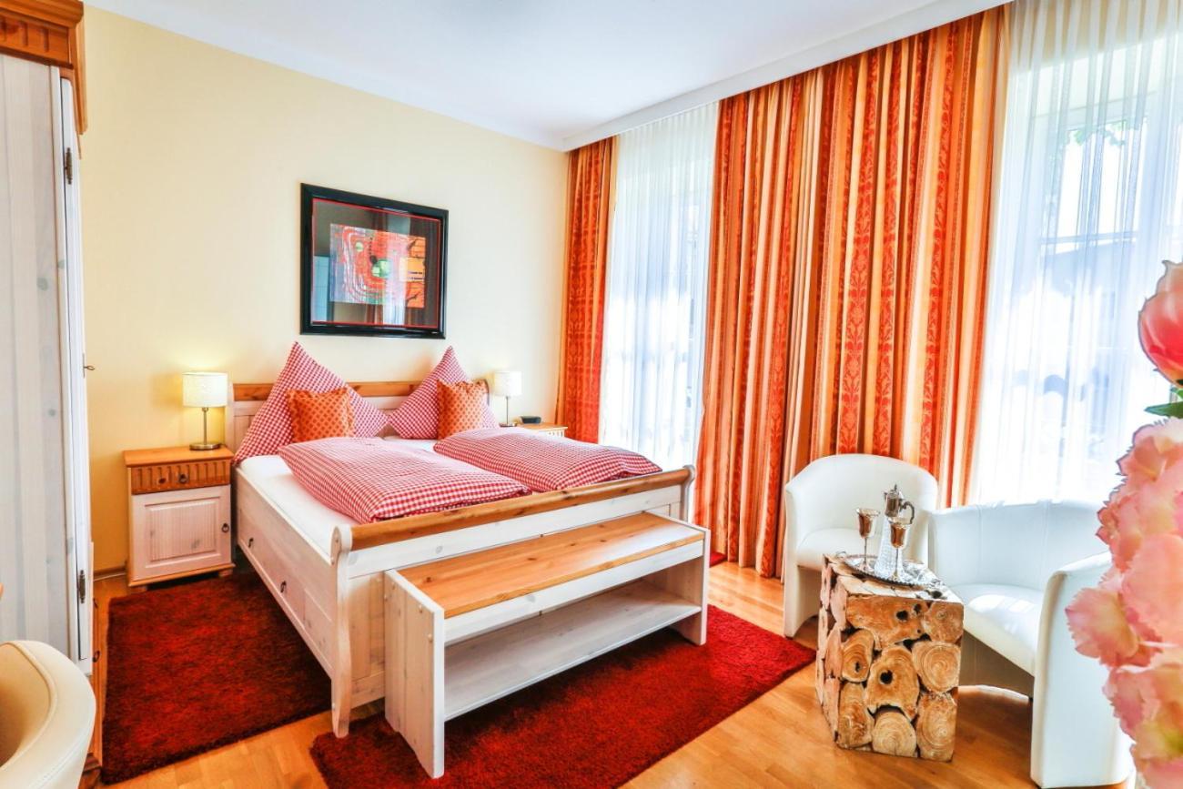 Hotel Zum Goldenen Loewen Baden-Baden Zewnętrze zdjęcie
