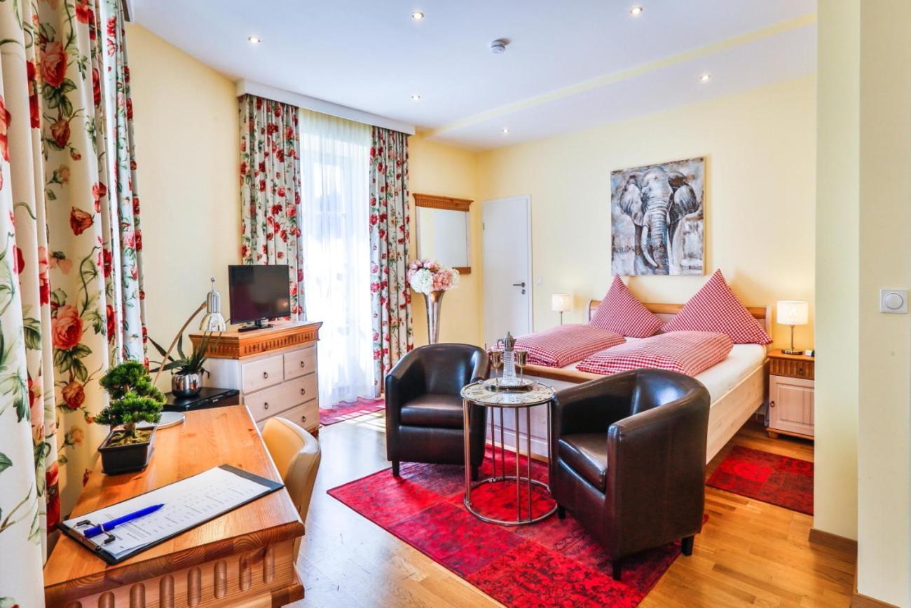 Hotel Zum Goldenen Loewen Baden-Baden Zewnętrze zdjęcie