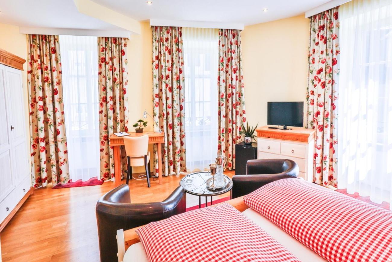 Hotel Zum Goldenen Loewen Baden-Baden Pokój zdjęcie