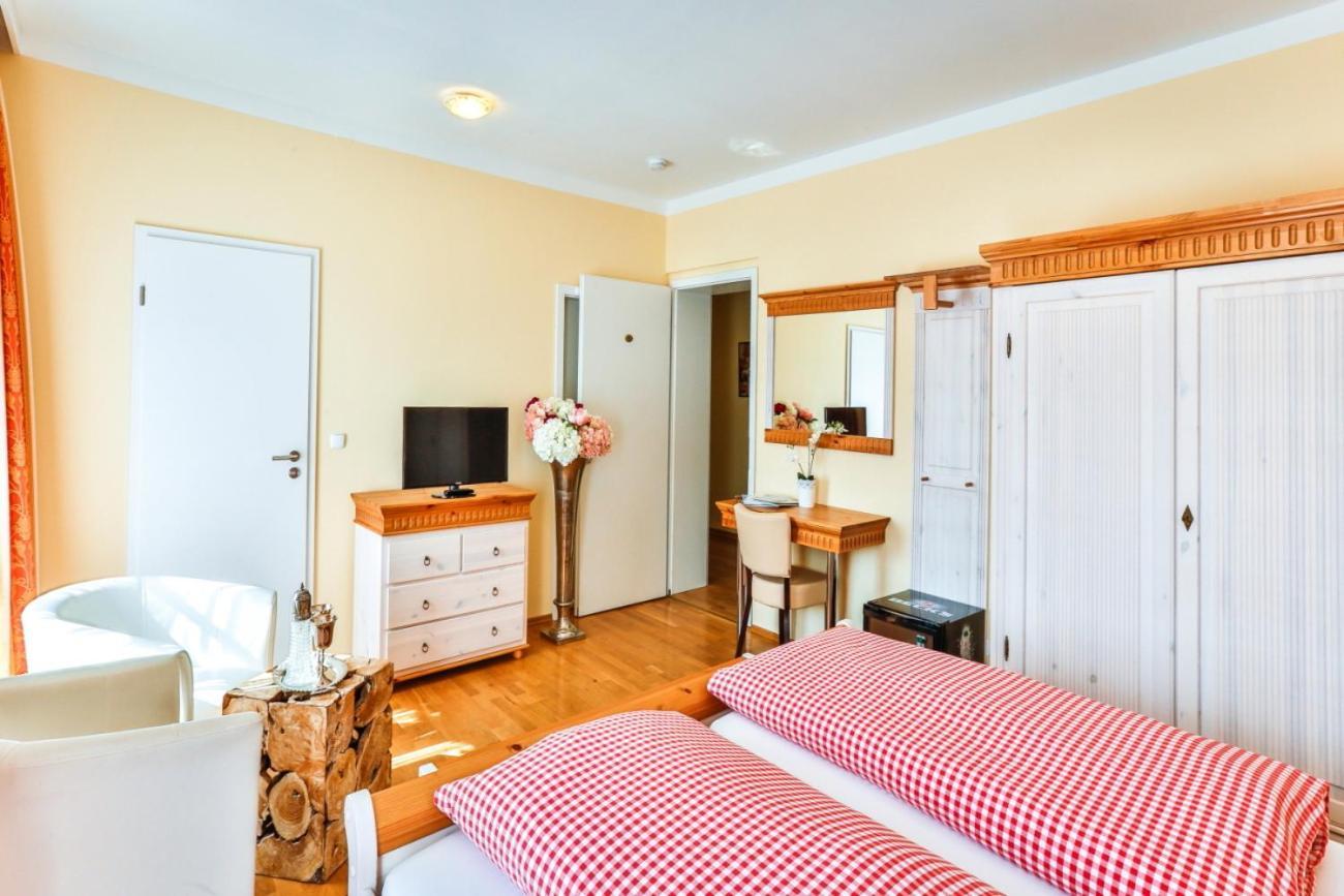 Hotel Zum Goldenen Loewen Baden-Baden Zewnętrze zdjęcie