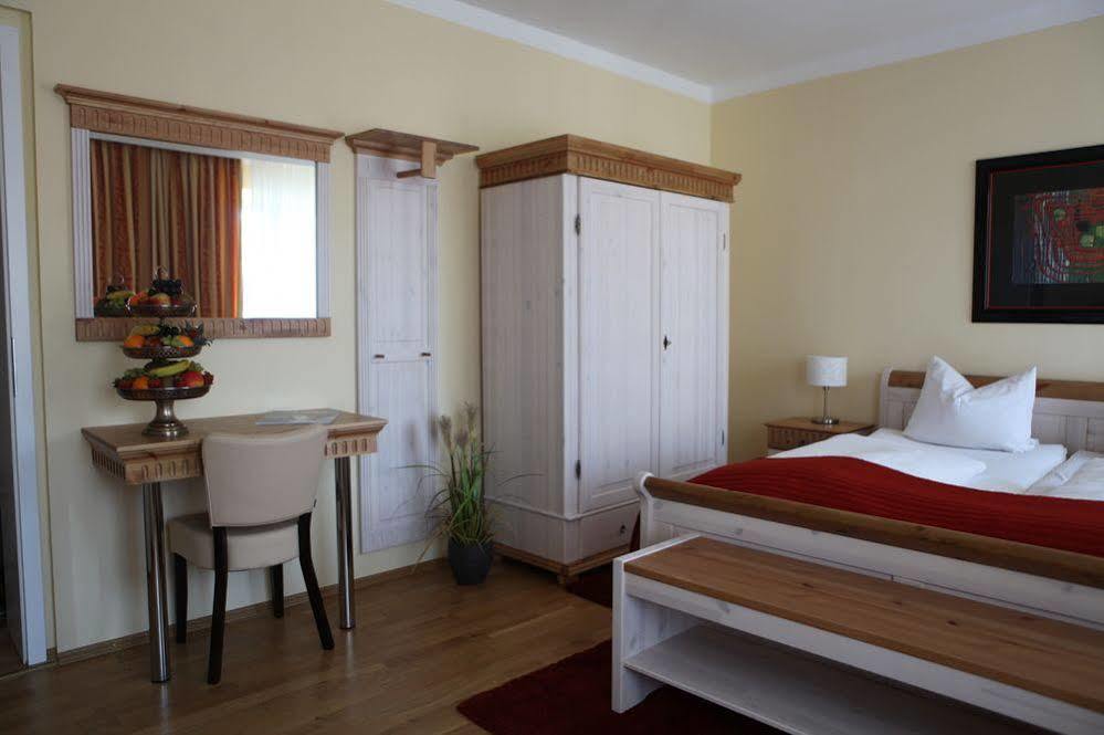 Hotel Zum Goldenen Loewen Baden-Baden Zewnętrze zdjęcie